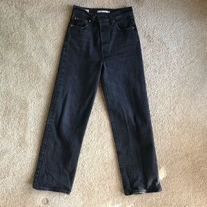 Levis Ribcage Straight Black Jeans